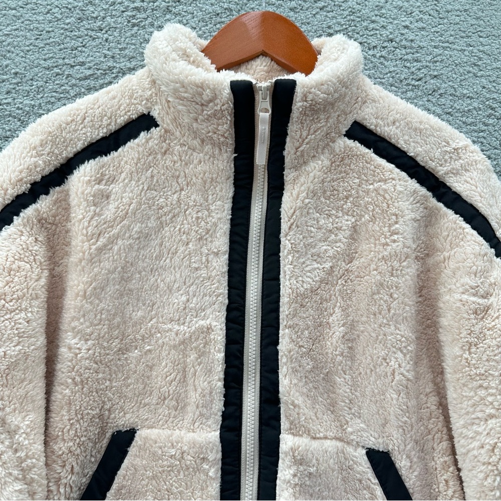 JoyLab Piped High Pile Fleece Jacket Cream - Picture 3 of 9